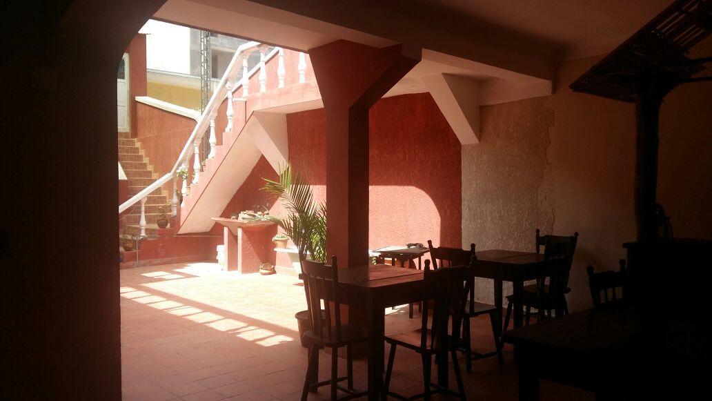 Vargas Hotel Tupiza Exterior photo